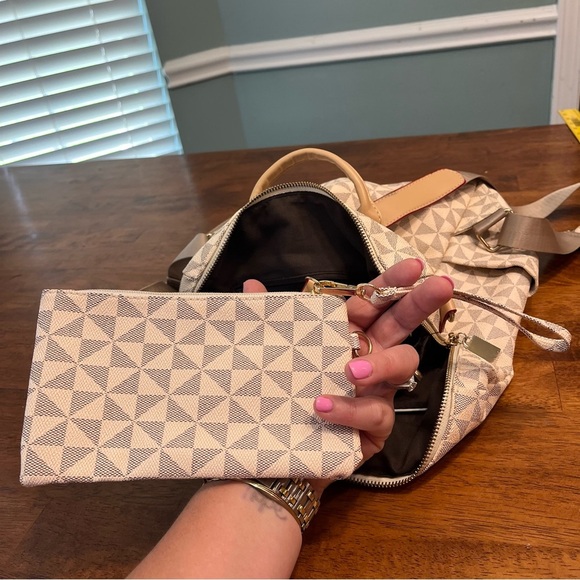 Cream Gray Geometric Patterned Backpack purse - Picture 12 of 12